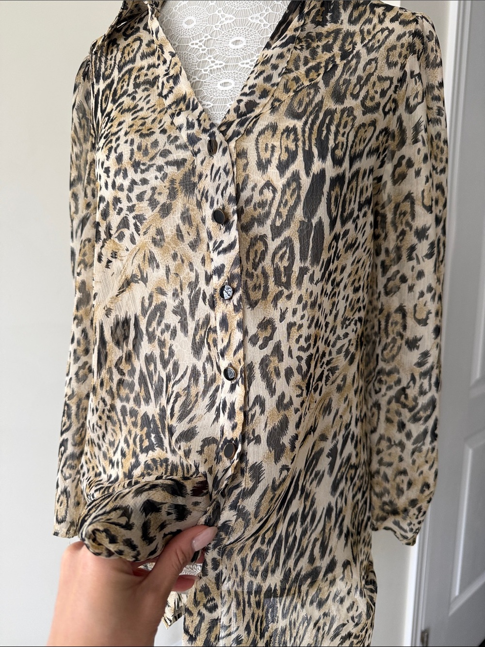 Leopard Print Button-Up Tunic Blouse - Beige, Black - Picture 5 of 5